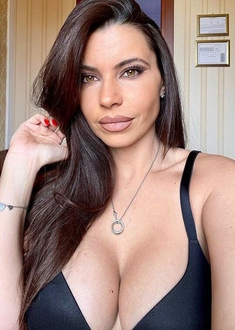 Noemi Frere exclusive pornstar picture