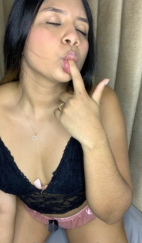 busty onlyfans hot xxx picture