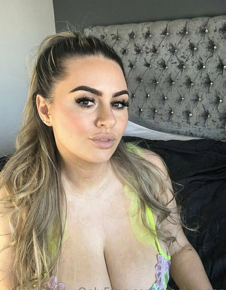 twerk onlyfans beautiful naked photo