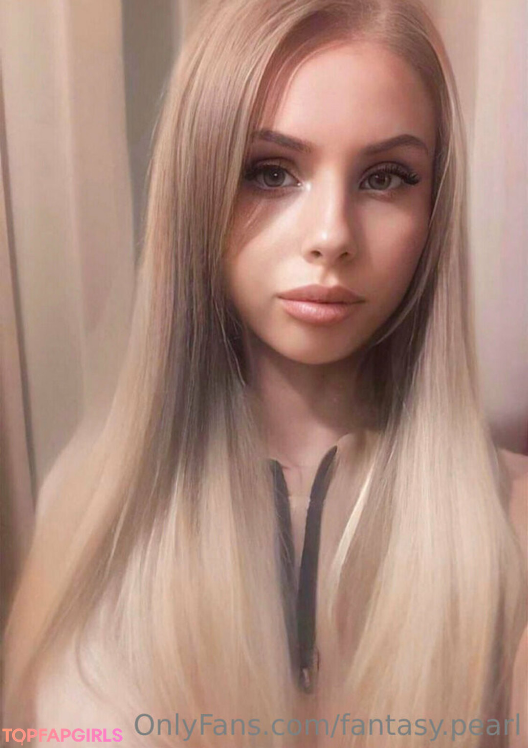 blonde babe onlyfans free nude pictures