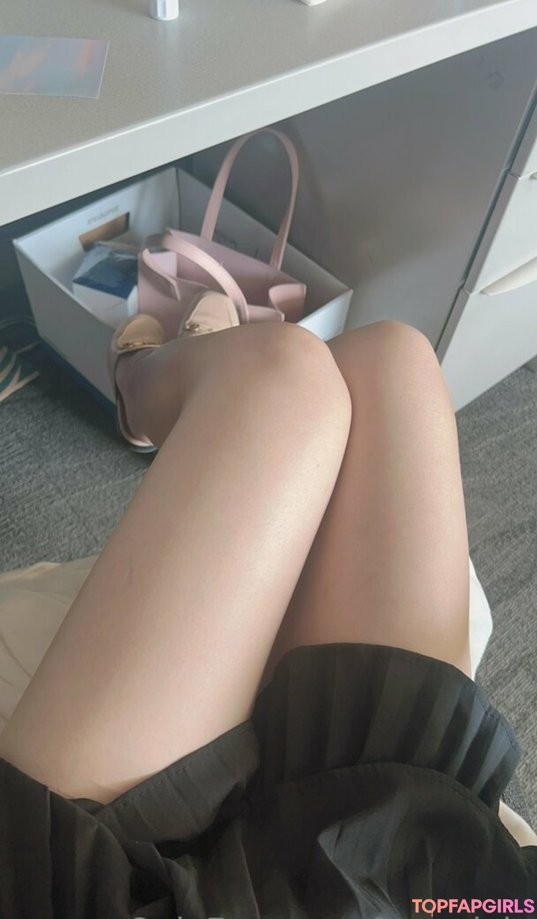 awnnivip star naked photo