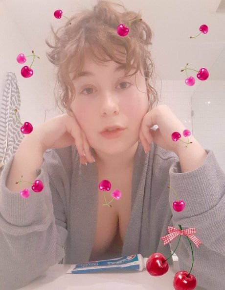 petite bbc onlyfans exclusive pics