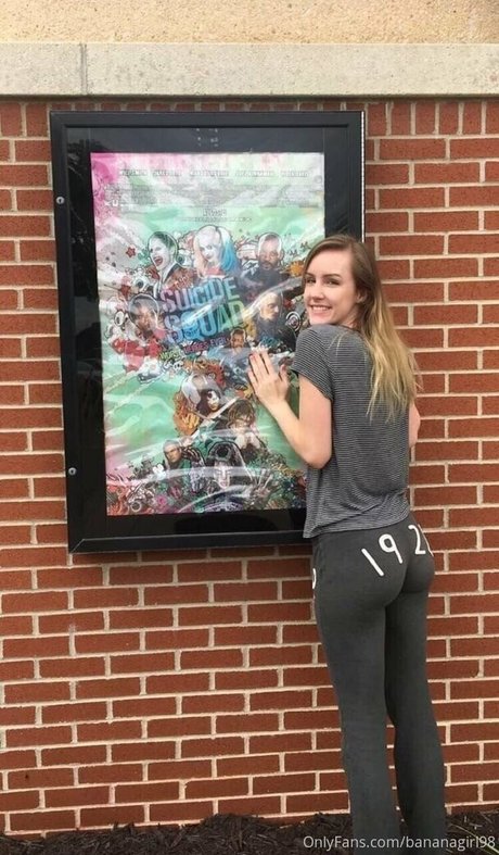 bananagirl98 pornstar exclusive pictures