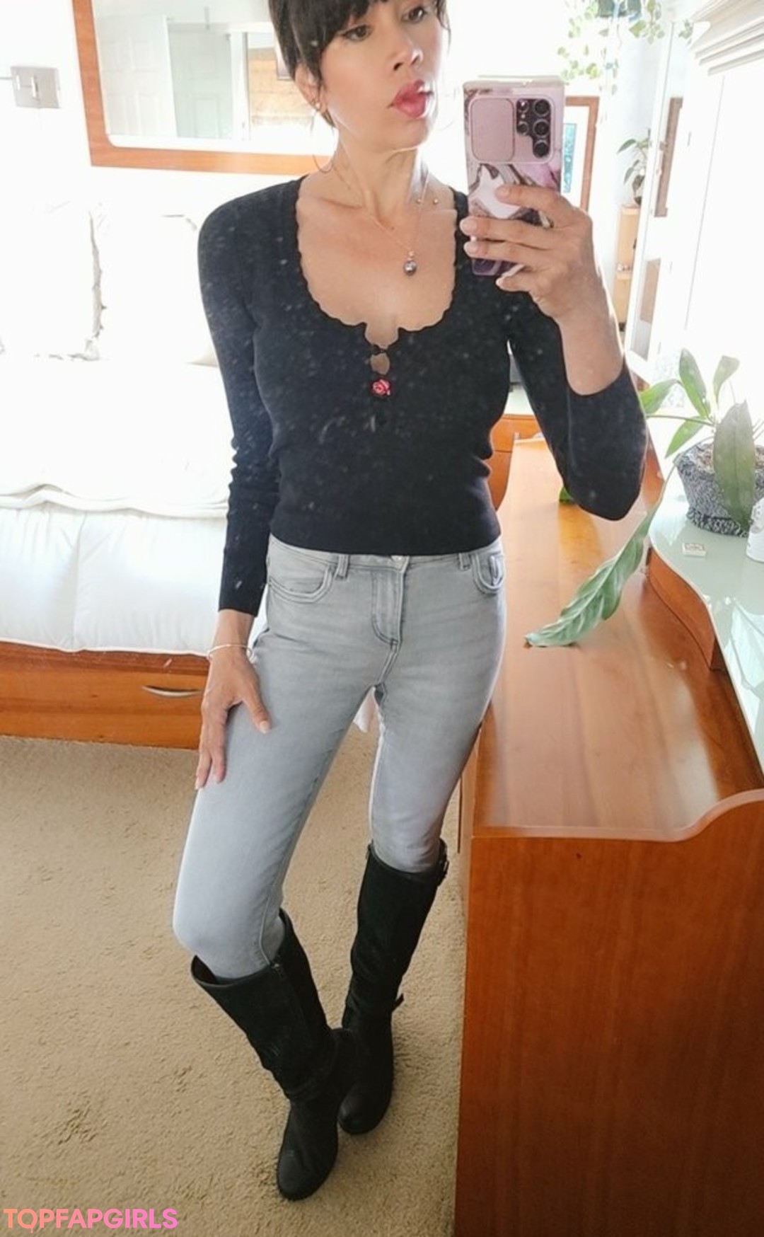 Hautemilf model hd photo