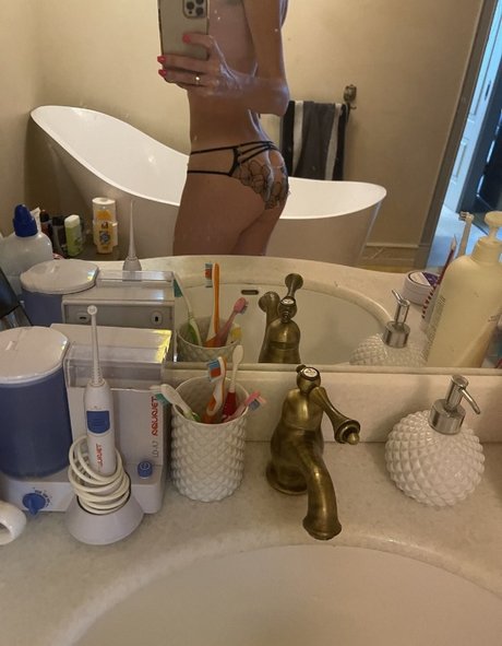 Lisarulit star sex photos