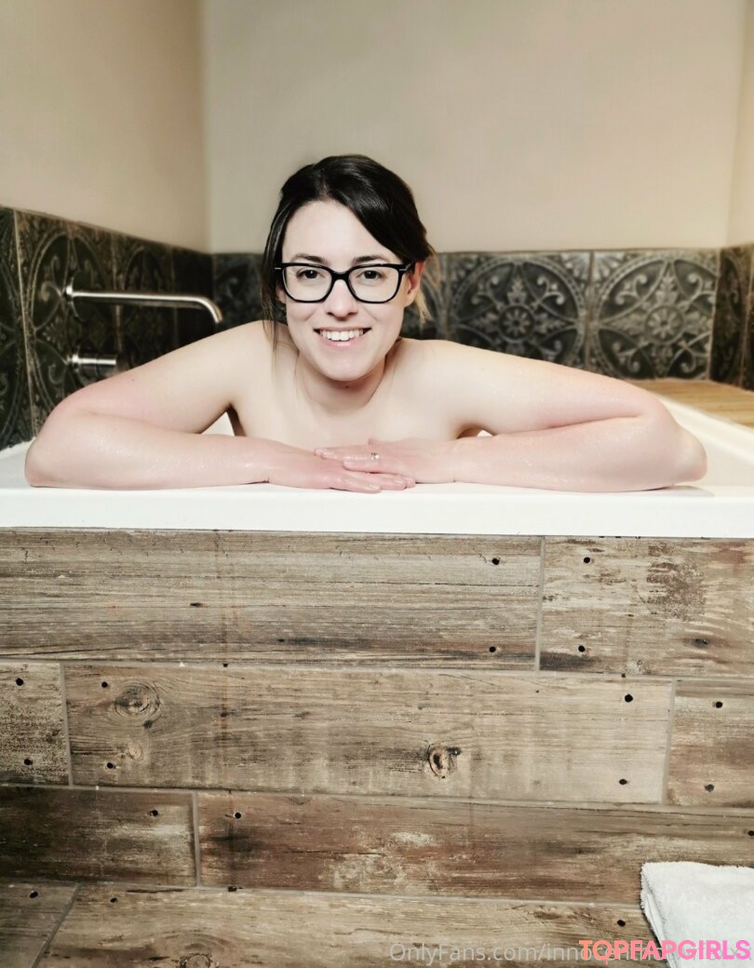 swim onlyfans beautiful picture