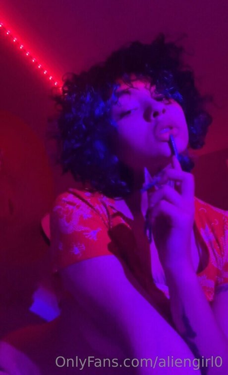 aliengirl0 top model images