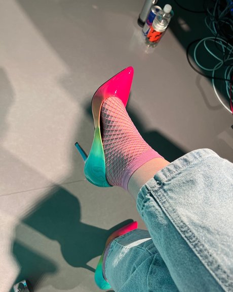 ginger milf onlyfans free photos