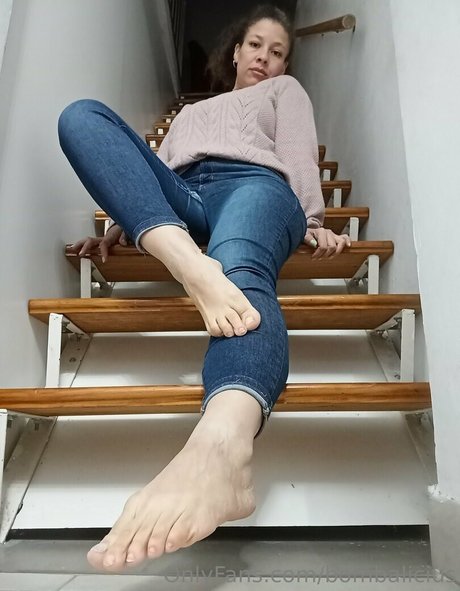 asian teen feet onlyfans pretty photos