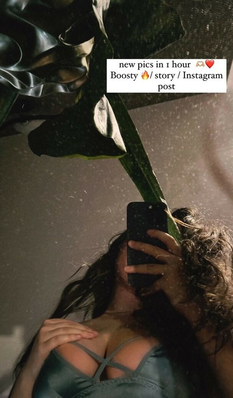 Katerina999 model nude images