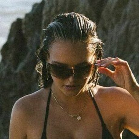 Kinsey Wolanski hd model photo