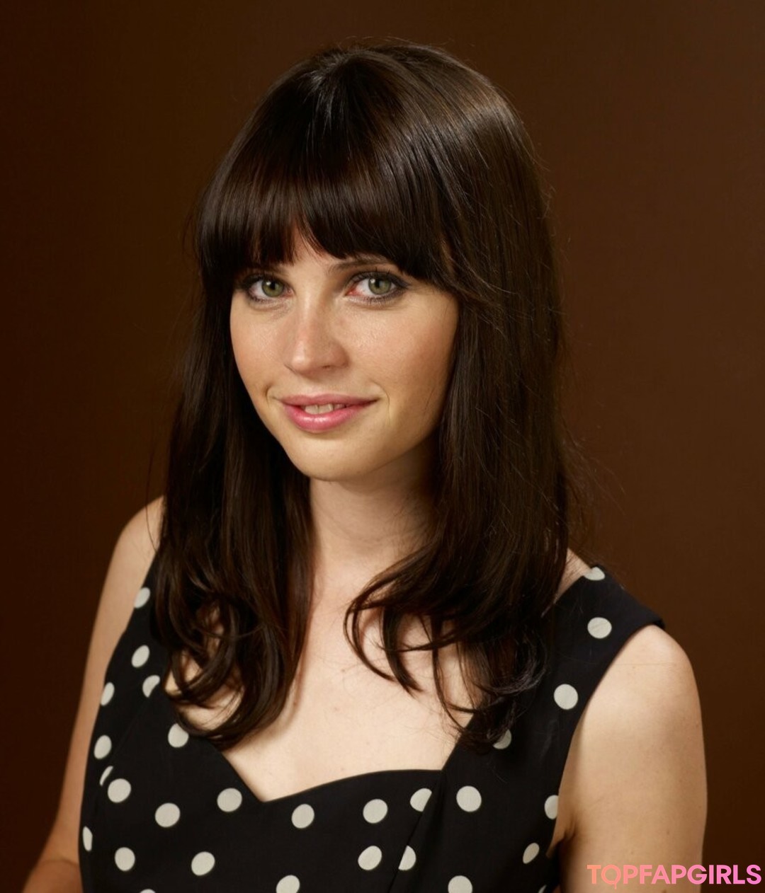 Felicity Jones star sexy img