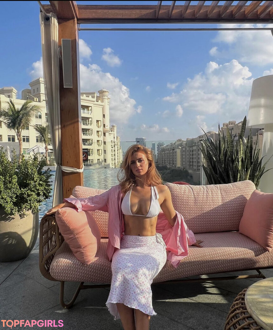 Maisie Smith model porn img