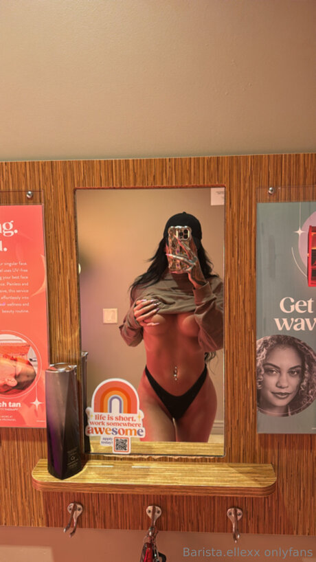 laurelemonique pretty actress pics