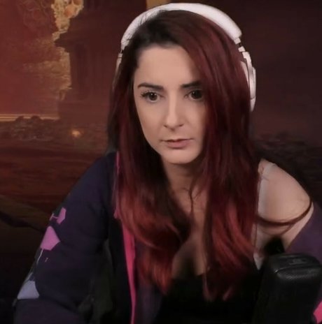 emo trans onlyfans nude gallery