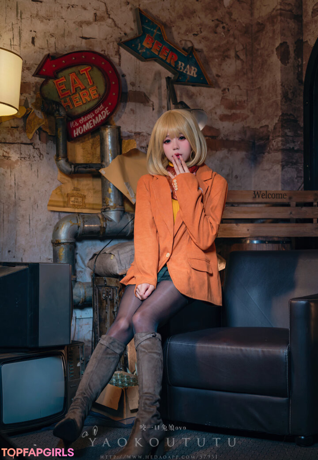 Niantutu nude pornstar pictures