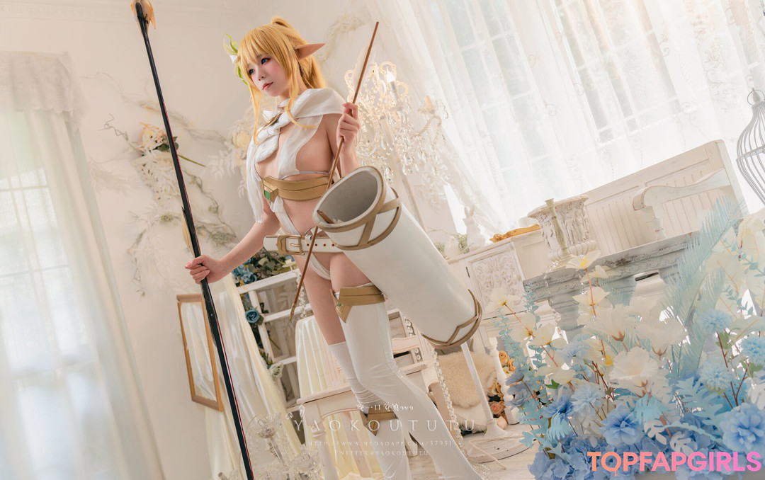 Niantutu pornographic model photo