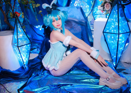 Niantutu model pornographic archive