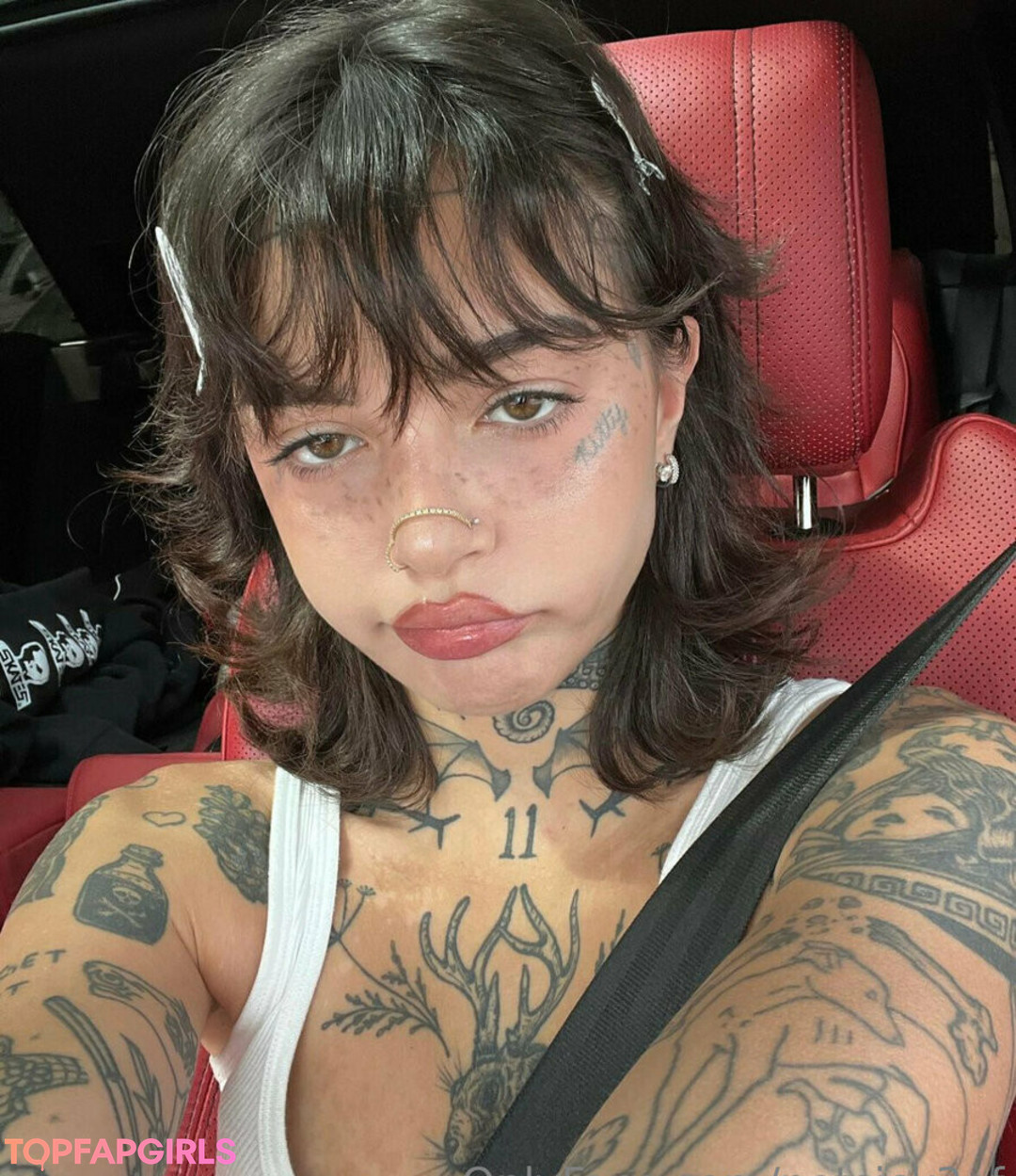Notsick3 hot actress img