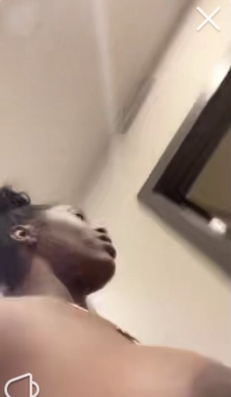 busty onlyfans hot sexy pics