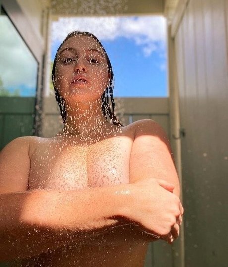 iskra top model photo