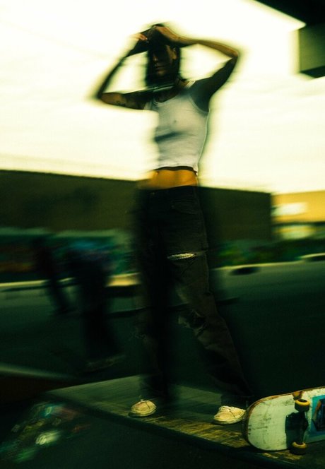 sydneygayle model erotic pic