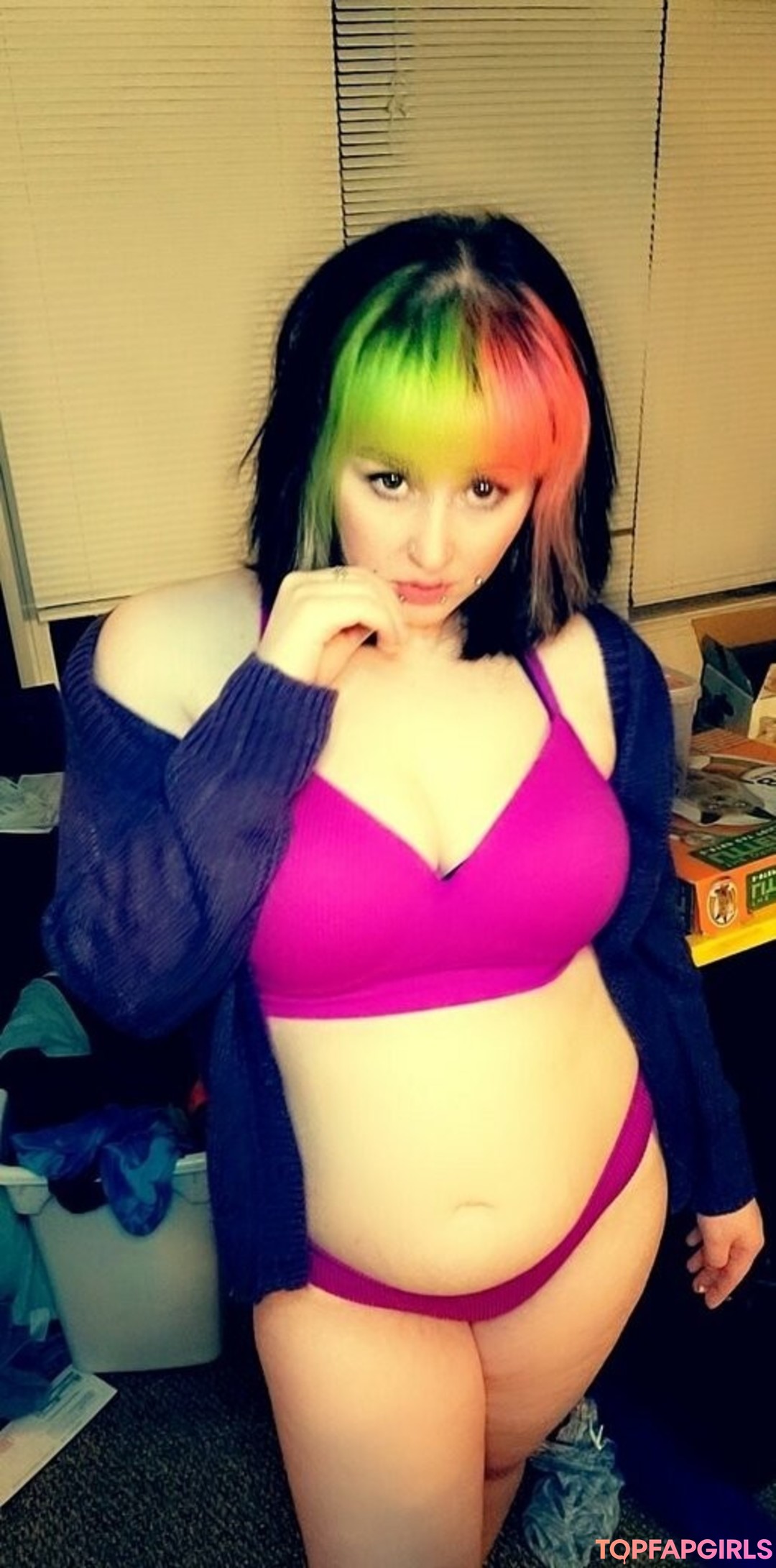 monsterbun42 nudes star photo