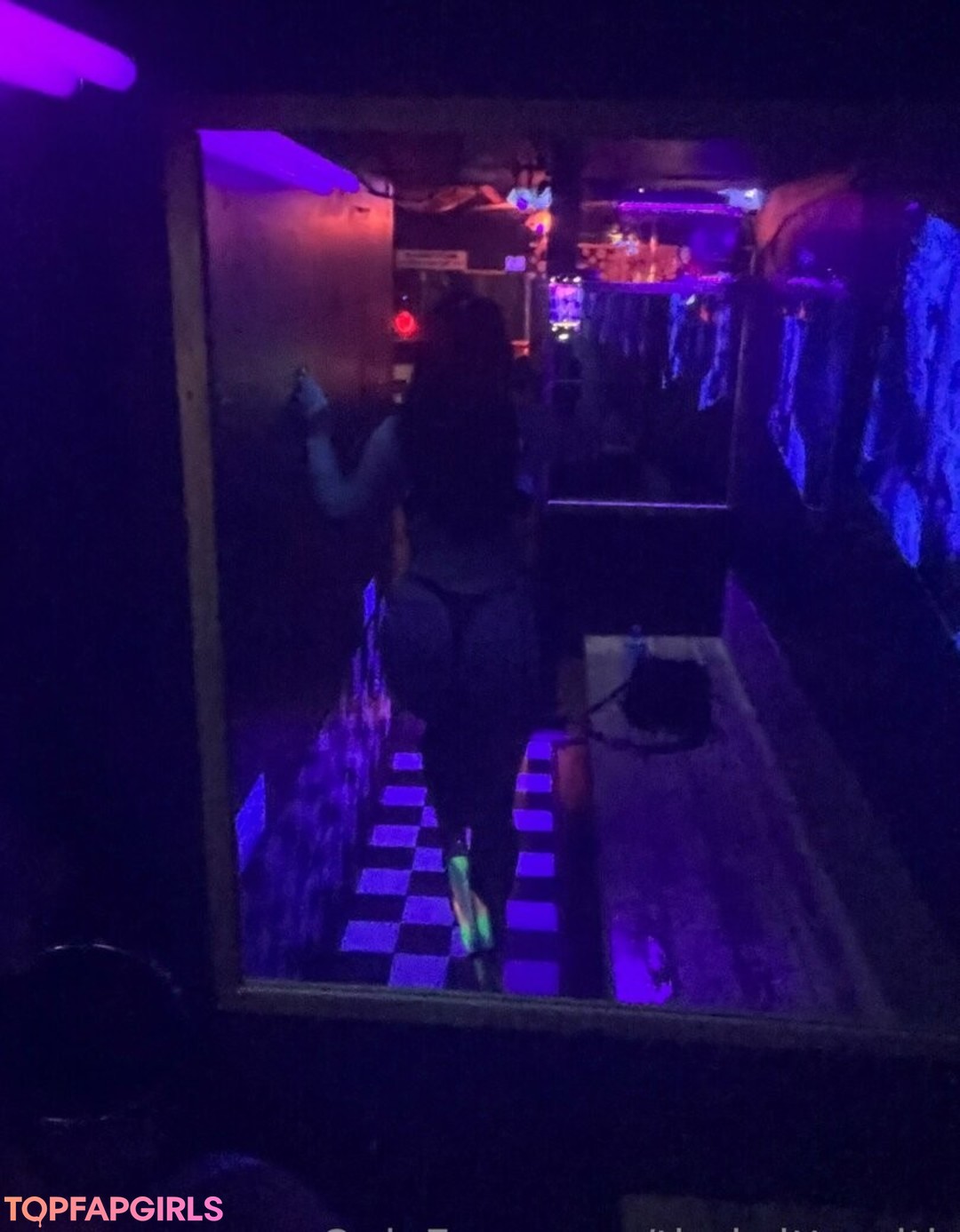 thebrittsmith model naked gallery