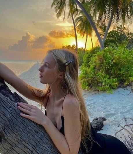 Alena Barhalenko porn model photo