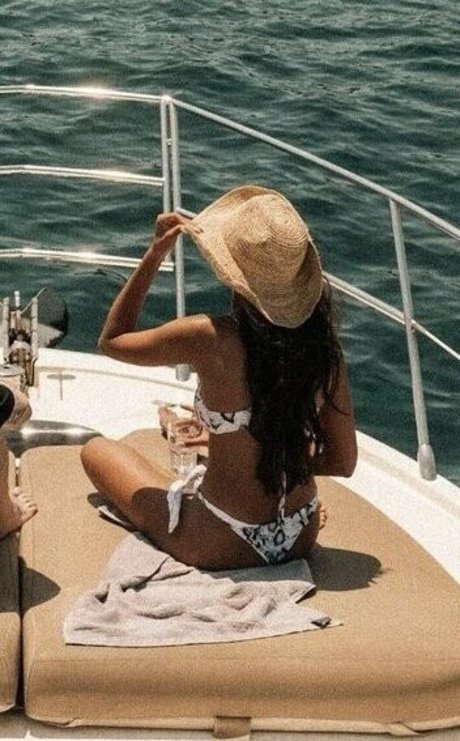 Ella Balinska star high quality photo