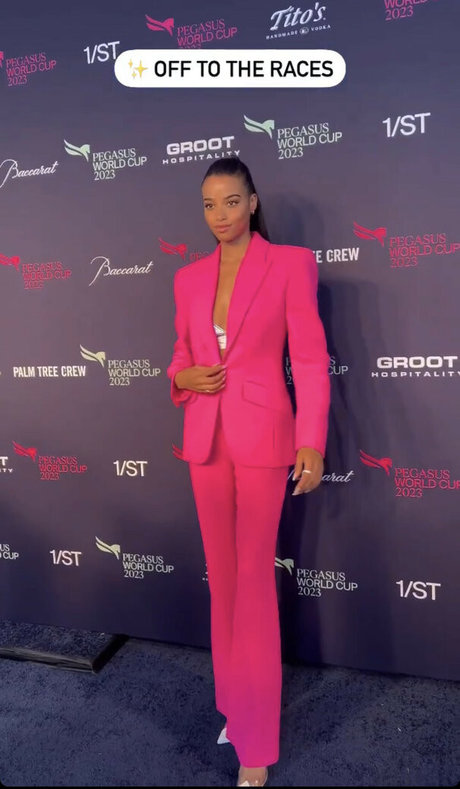 Ella Balinska star sex pic