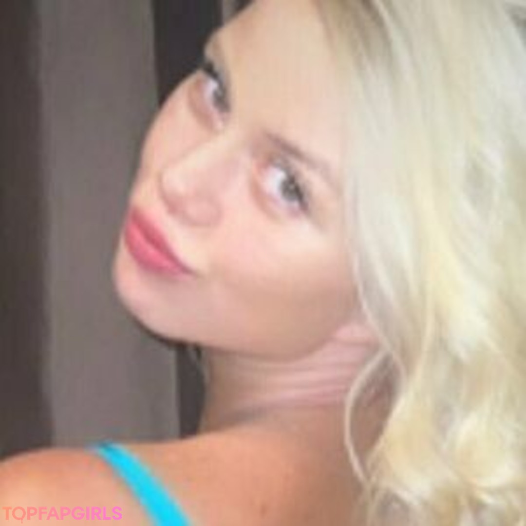kenziziiii perfect pornstar images