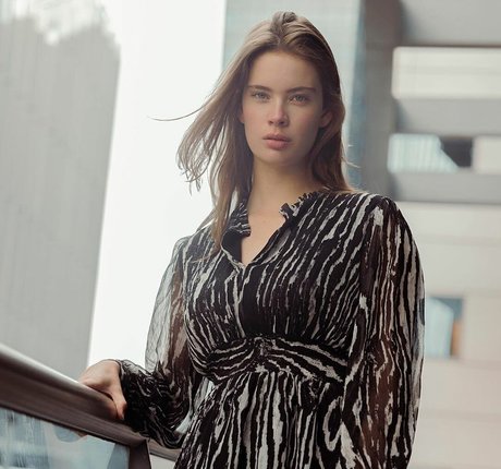 big tits nerd onlyfans art nude pictures