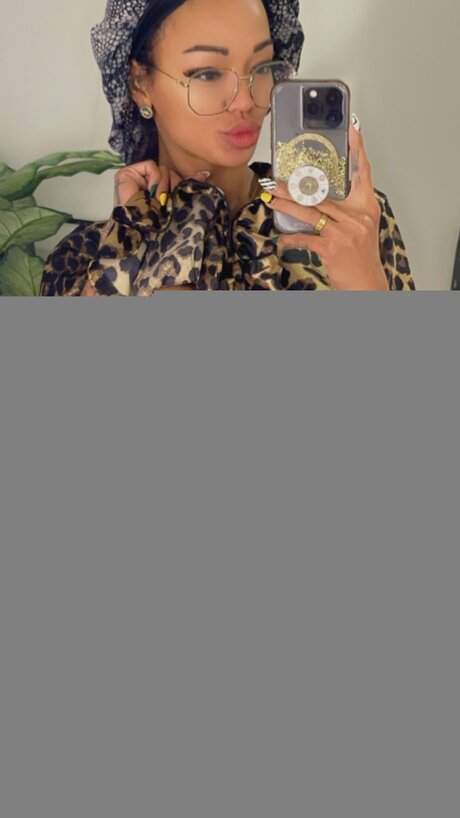 Harleydeanxxx hot pornstar img