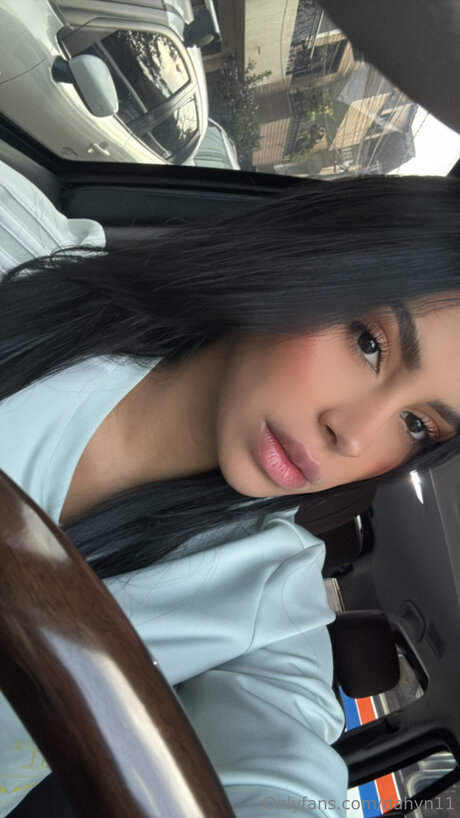 Dahynofici2 star sexy pics