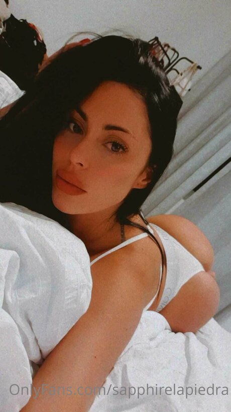 sapphireastrea hot pornstar images