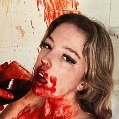 Lauren Brooks sex model pic