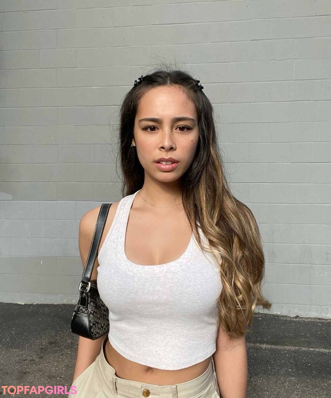 bimbo onlyfans hot nude picture