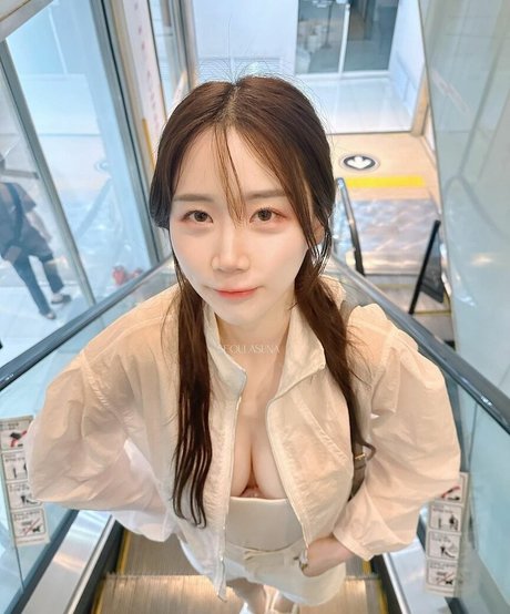 asuna nudes model pics