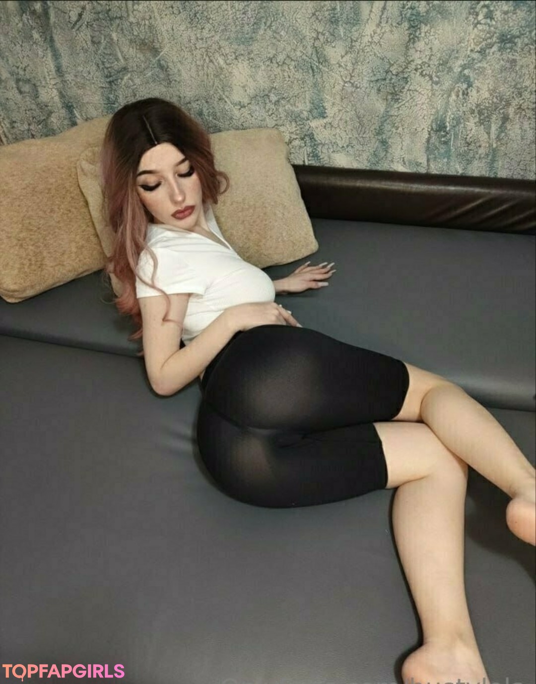 submissive onlyfans free naked image