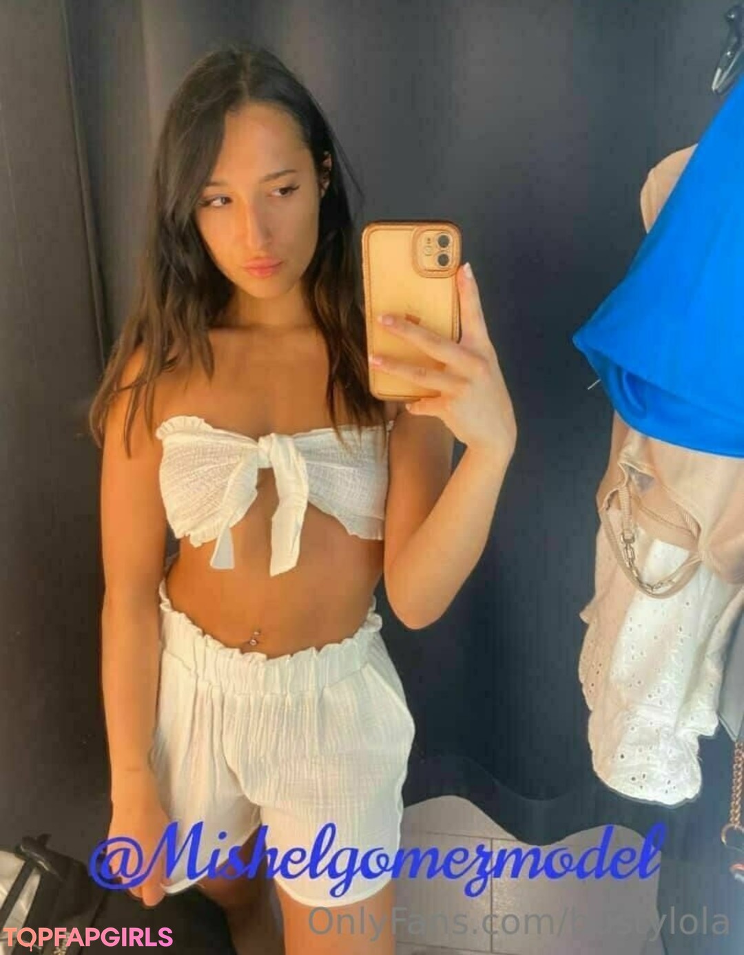 bustylola naked pornstar pic