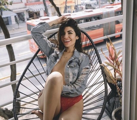 Maffi Curiel hd star pictures