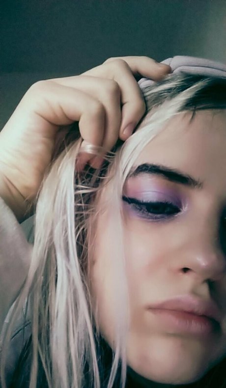 Lissaviip model high quality pictures