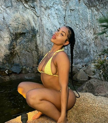 amateur wife onlyfans free nude photo