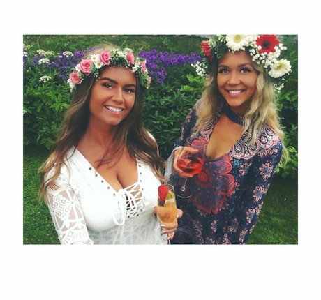 Alma Tandrup hot model gallery