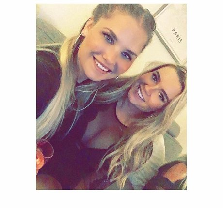 Alma Tandrup porn model pic