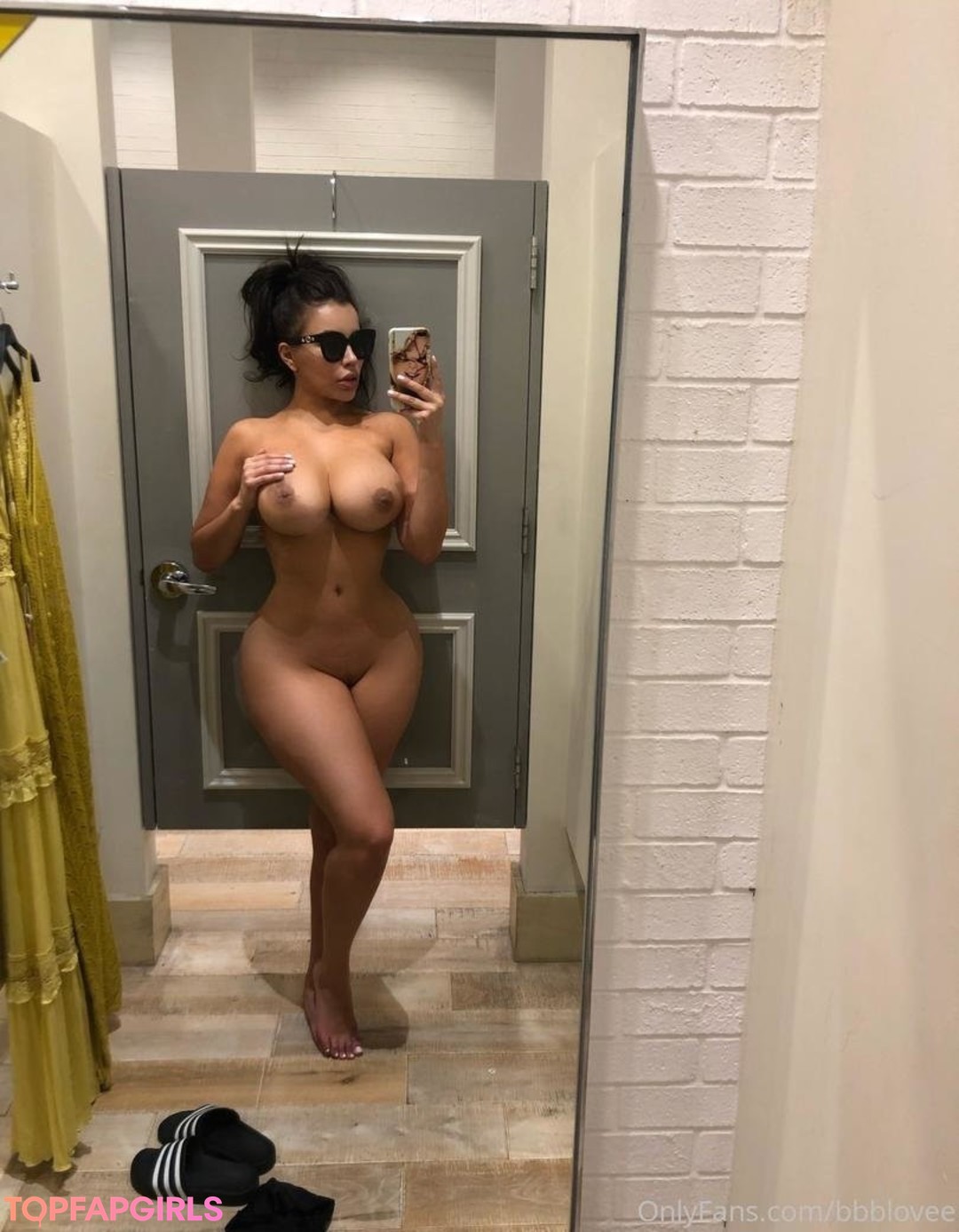 fake tits onlyfans sexy nude images