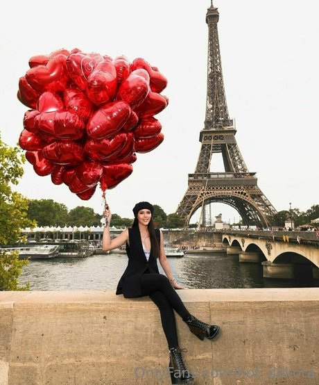 jerk onlyfans erotic photo