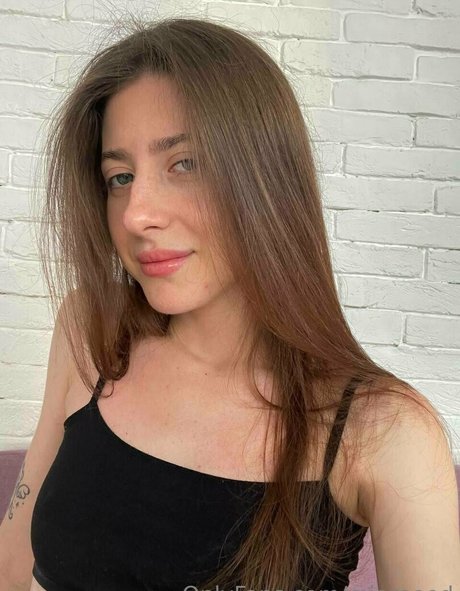 miareeed star free gallery