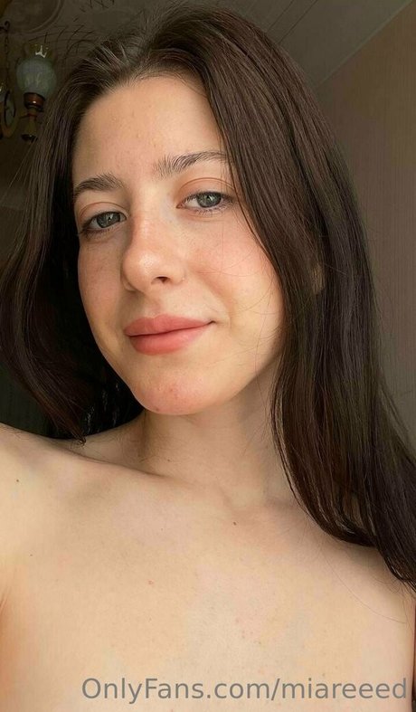 miareeed hot model images